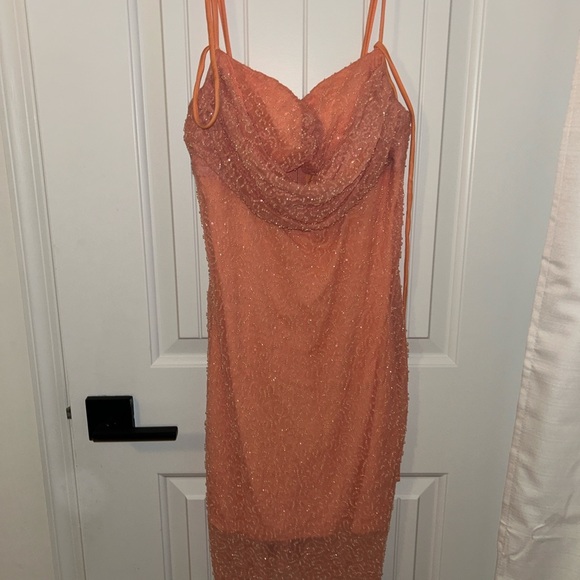 Elegant Orange Dress - Picture 2 of 4